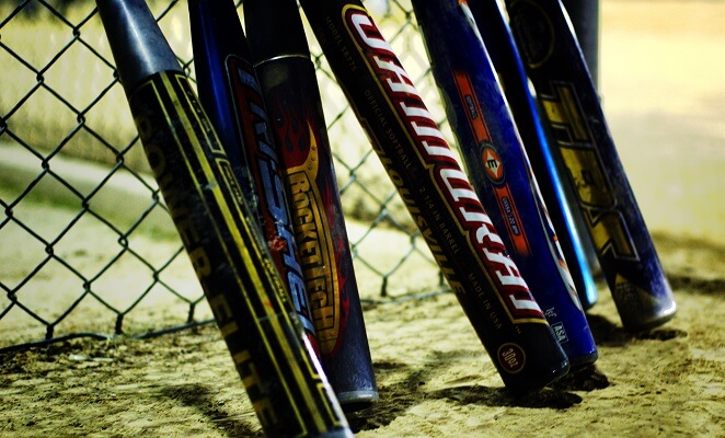 Best Softball Bat Reviews & Buying Guide