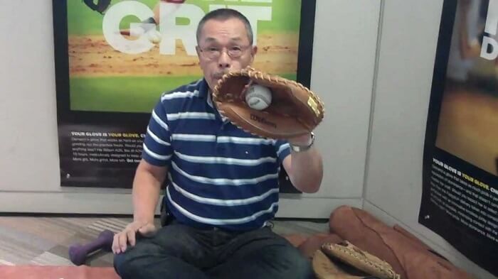 Tips for break in a catchers mitt